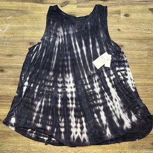 Old navy tie dyed swing tank XL